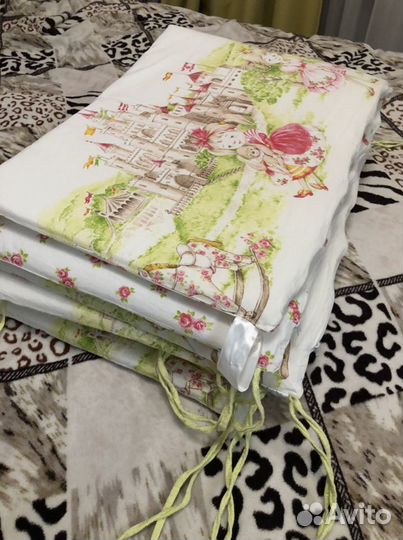 Бортики в детскую кроватку