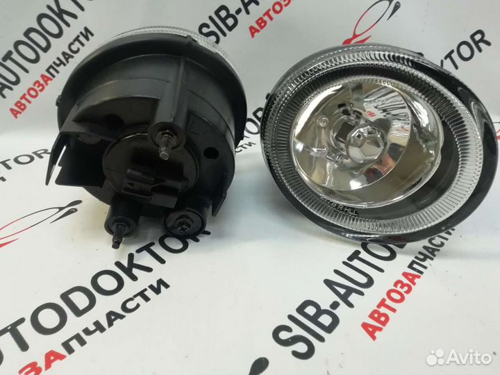Туманка левая правая nissan AD /avenir 98-05