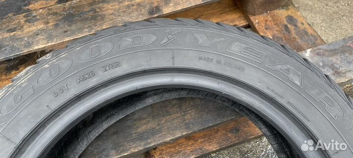Goodyear UltraGrip Extreme 195/55 R16