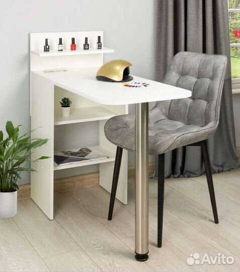 Стол маникюрный складной