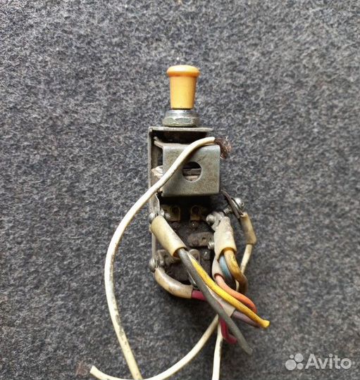 Переключатель света центральный заз-965, горбатый