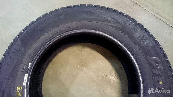 Viatti Brina Nordico V-522 195/50 R15 82T