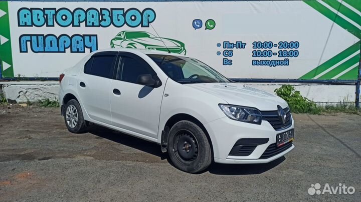 Кронштейн радиатора Renault Logan 2 214998904R