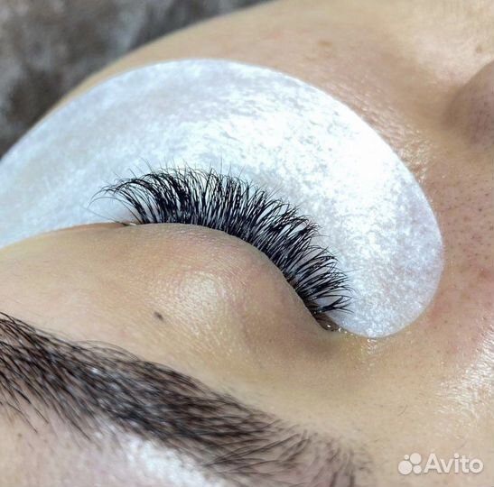 Наращивание ресниц на дому