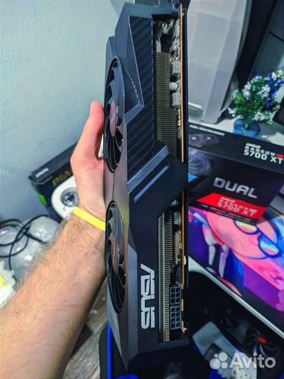 Видеокарта Asus Dual RX 5700 XT OC 8 Гб