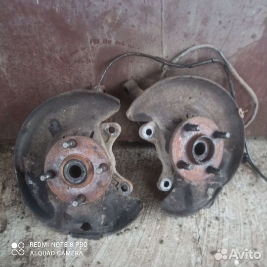 Кулак поворотный правый левый Geely MK 1.5