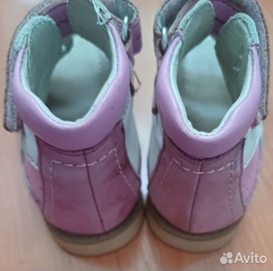 Сандали для девочки