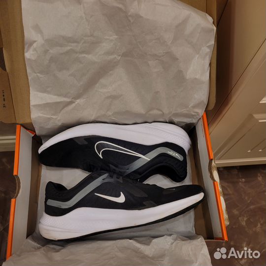 Кроссовки nike