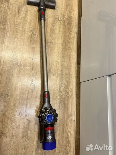 Пылесос dyson v8 animal+