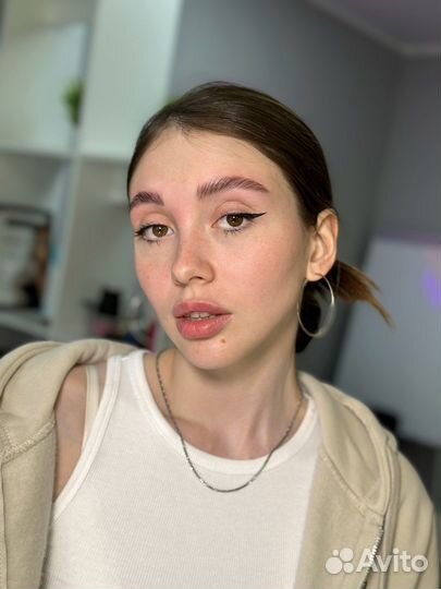 Обучение, Оформление бровей и ламинирование ресниц