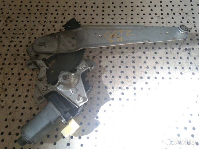 Стеклоподъемник задний левый Hyundai Getz