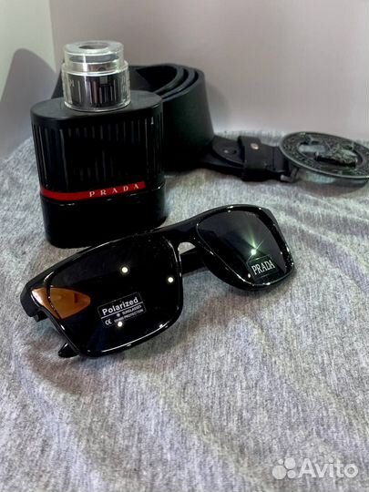 Солнцезащитные очки Prada polaroid новые