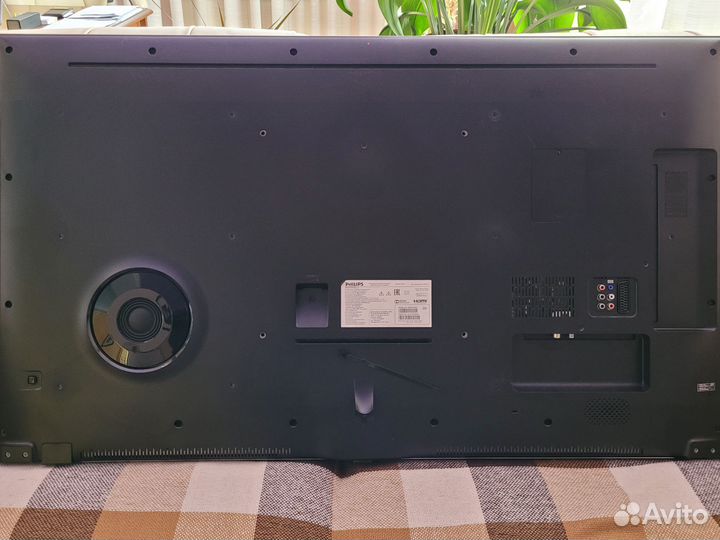 Телевизор SMART tv 49 бу