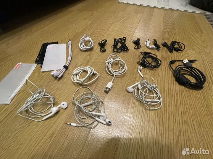 Кабель micro usb, наушники apple