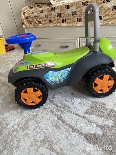 Детская машинка каталка