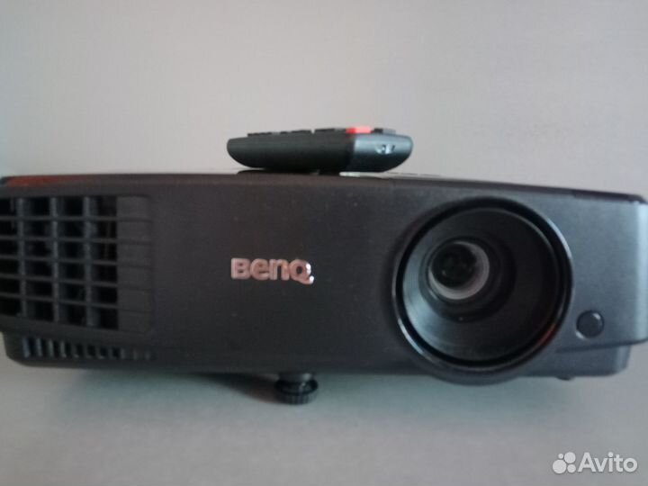 Видеопроектор