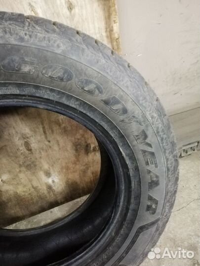 Goodyear UltraGrip Ice 275/65 R18