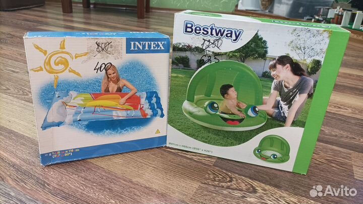 Надувной матрас, бассейн для малышей