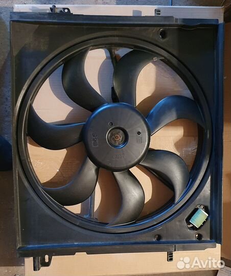 Вентилятор радиатора