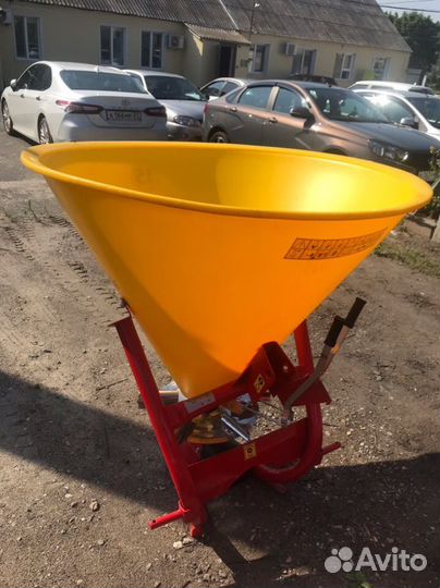 Разбрасыватель удобрений Strumyk РУМ 500, 2023