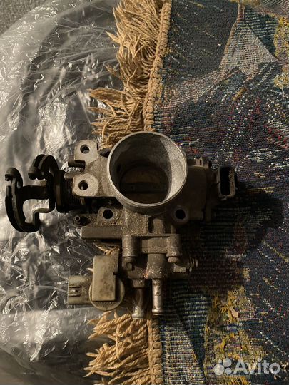 Дросельная заслон Тайота 5а-fe