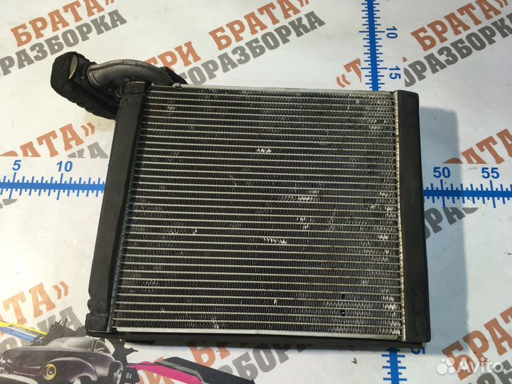 Тойота Хайлюкс Радиатор кондиционера