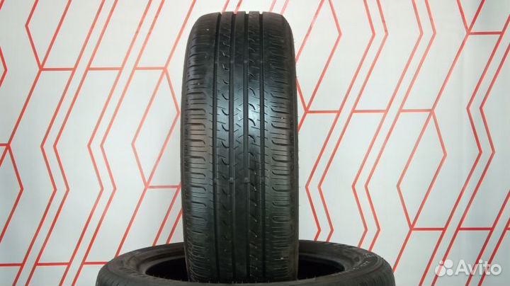 Goodyear EfficientGrip 225/55 R19