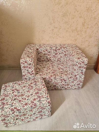 Мягкое детское кресло