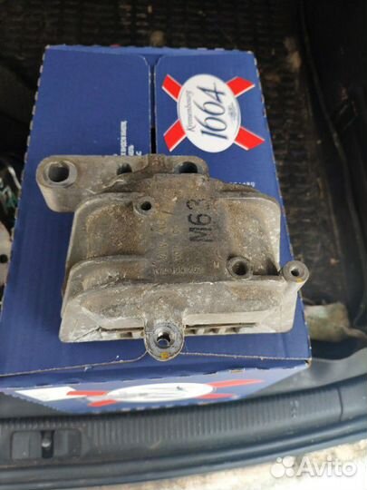 Passat b7 опоры двигателя