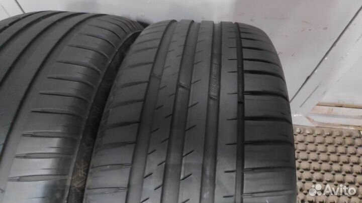 Michelin Pilot Sport 4 SUV 235/60 R18 107V