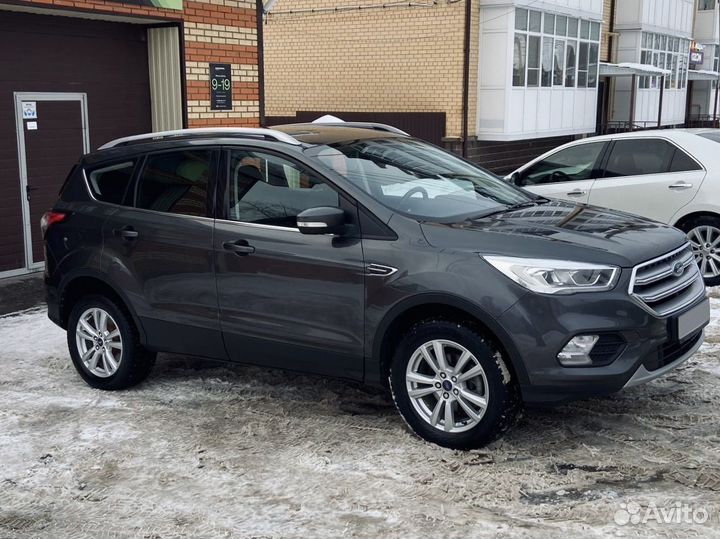 Ford Kuga 2.5 AT, 2018, 162 998 км