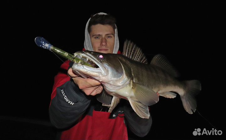 Рыбалка с гидом на спиннинг на реке Ока с лодки