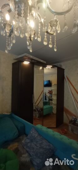 Шкаф угловой с подсветкой