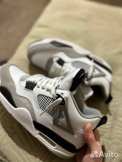 Nike air jordan 4