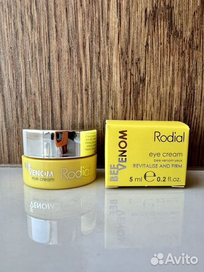 Крем для век Rodial Bee Venom Eye Cream 5 мл
