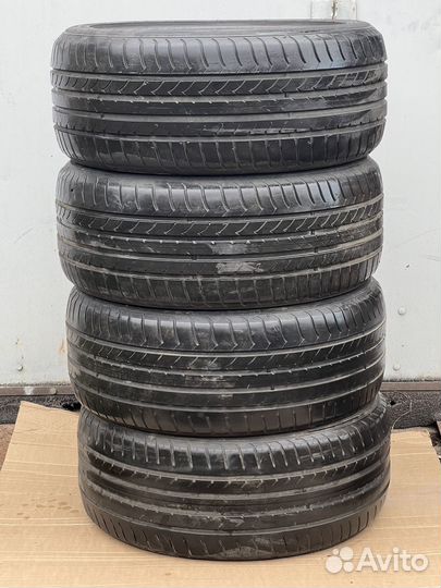 Goodyear EfficientGrip 245/45 R18