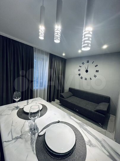 2-к. квартира, 55 м², 2/5 эт.