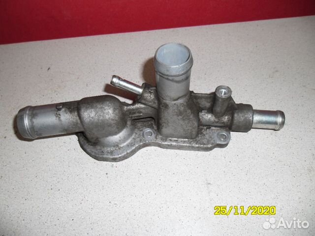 Крышка термостата 19315RMX000 Honda Civic 4D (FA3)