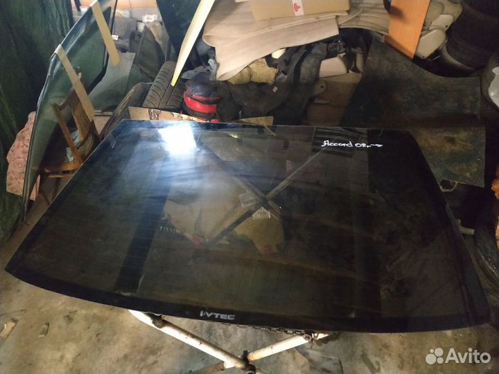 Стекло заднее Хонда Аккорд llX