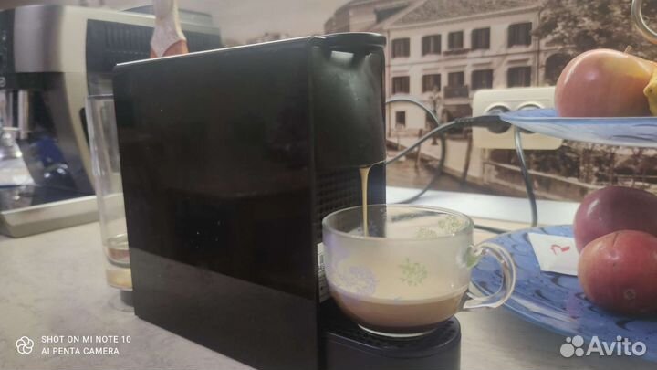 Кофемашина капсульного типа Nespresso Essenza