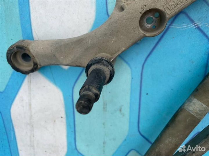 Трапеция стеклоочистителей 4L1955023D