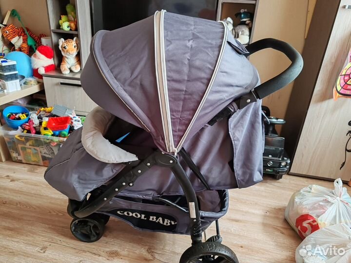 Прогулочная коляска