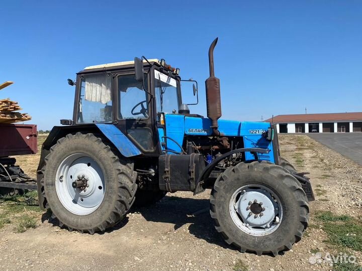 Трактор МТЗ (Беларус) 1221.2, 2011