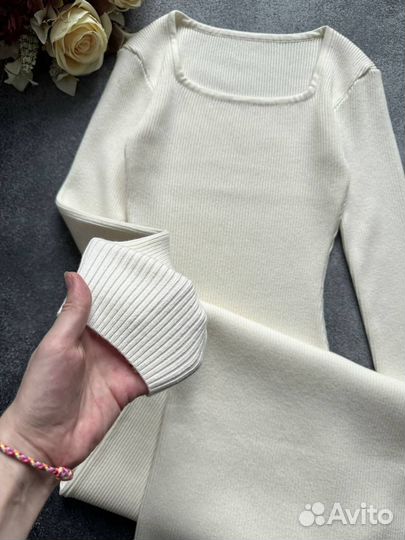 Стильное женское платье с вырезом (Топ 2024)