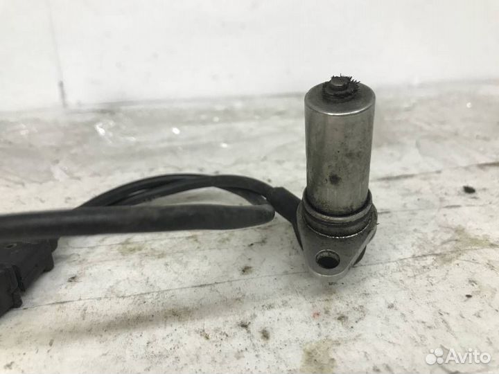 Датчик положения коленвала