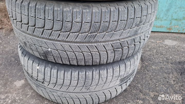 Michelin X-Ice 205/55 R16 94H