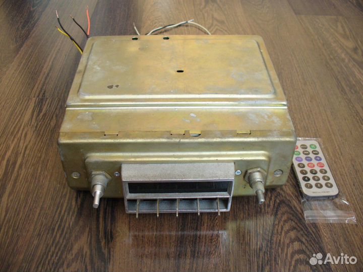 Радио приемник газ-24 ат-66 Модернизированное