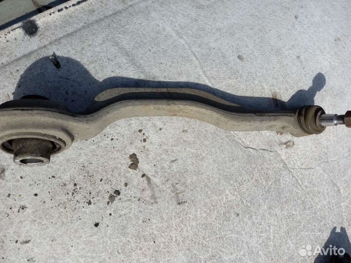 Рычаг правый Mercedes CLS c219