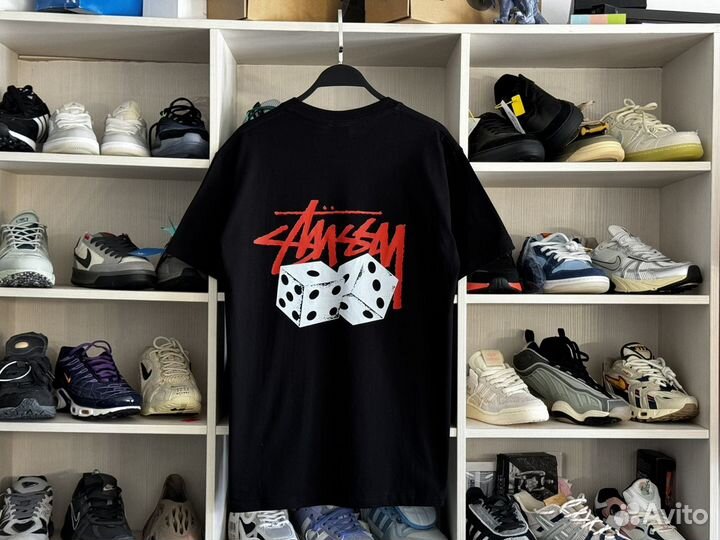 Футболки Stussy