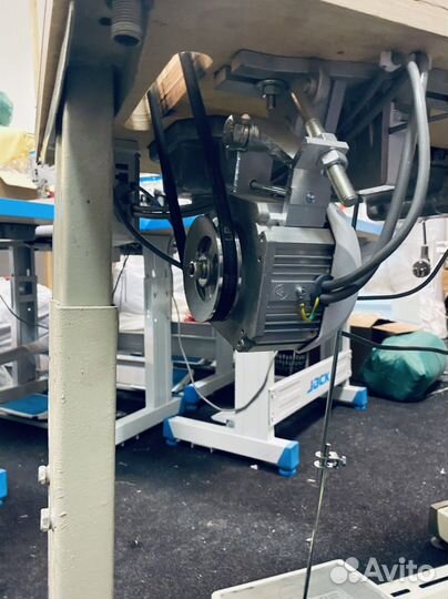 Швейная машина Siruba L818D-M1